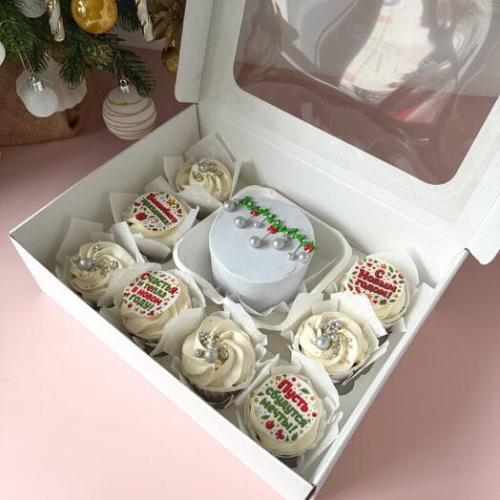 Набор бенто торт новогодние шары и 8 капкейков