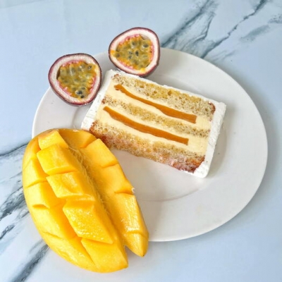 Набор: бенто новогодние шары и капкейки ассорти