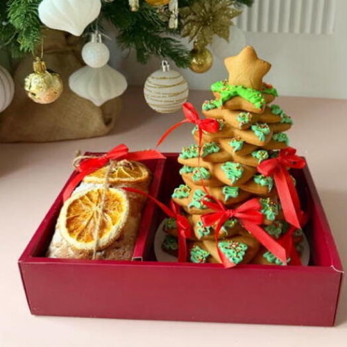 Подарочный набор «пряничная елка и Рождественский кекс»