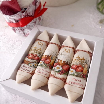 Подарочный набор пирожных на Пасху «весенние послания»