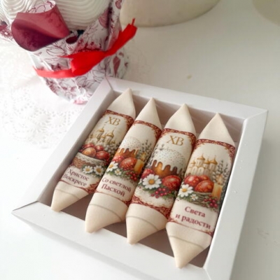 Подарочный набор пирожных на Пасху «весенние послания»